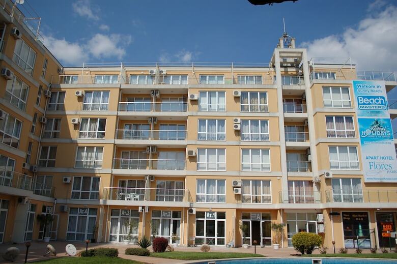 Apart-hotel Flores Park