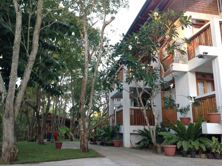 Hotel Pahiluna Guesthouse