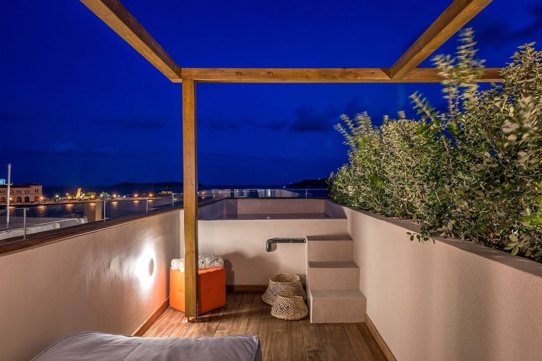 Hotel Shapes Luxury Suites