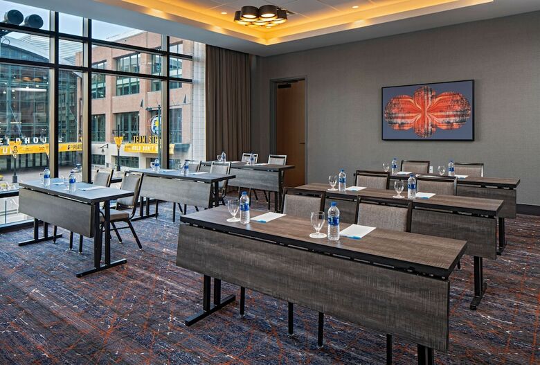 Hotel Hyatt Place Indianapolis Downtown