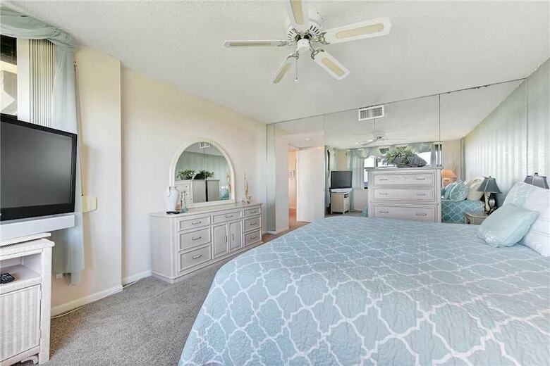 Barefoot Trace 315 - Two Bedroom Condo