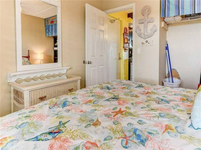 Beachers Lodge 307 - One Bedroom Condo