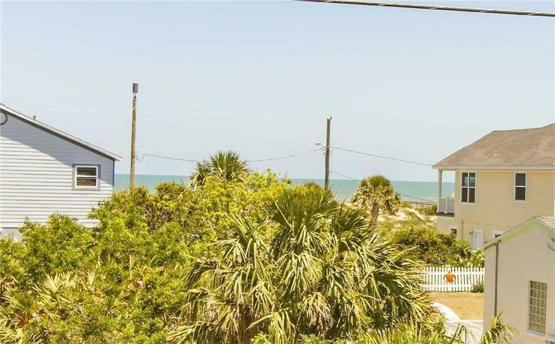 Averys Ocean Breeze B - Three Bedroom Home