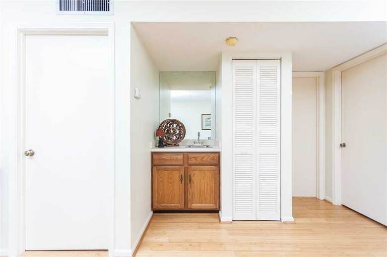 Ocean & Racquet 5213 - Two Bedroom Condo