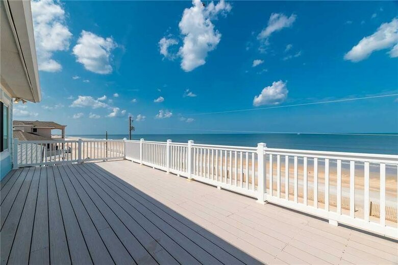 Beachfront Sapphire - Six Bedroom Home