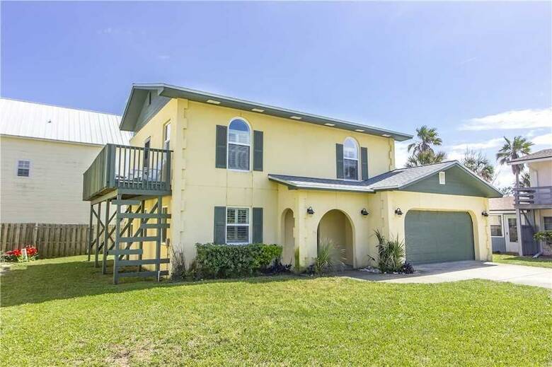 Seaside Bungalow - Three Bedroom Home