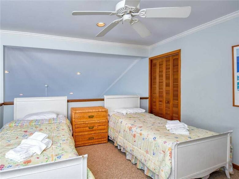 Ponte Vedra Blvd 2353 - Four Bedroom Home