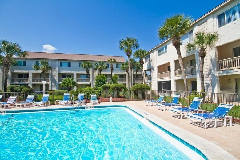 Four Winds F15 - Two Bedroom Condo