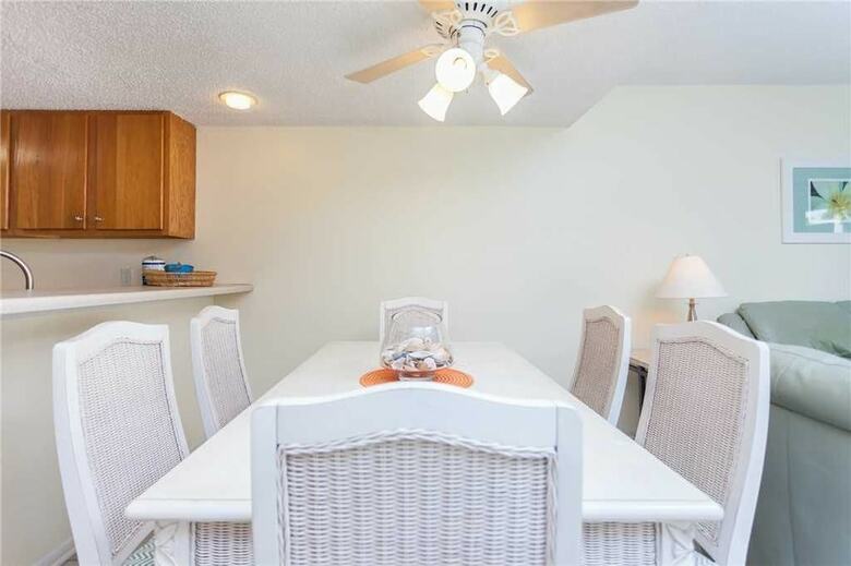 Four Winds F15 - Two Bedroom Condo