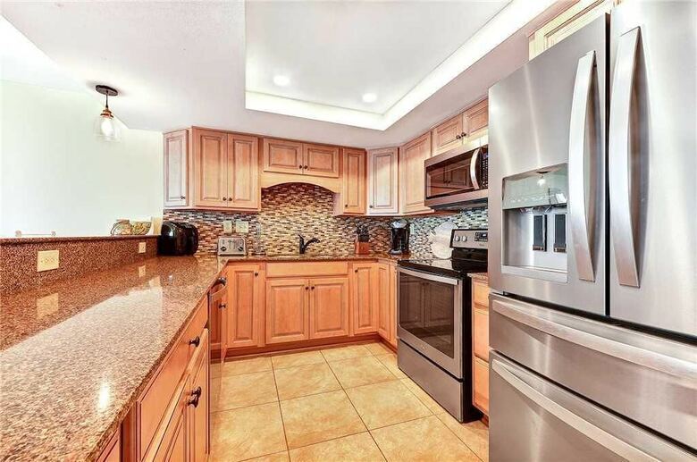 Sand Dollar II 207 - Three Bedroom Condo