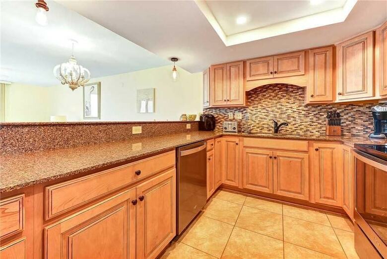 Sand Dollar II 207 - Three Bedroom Condo