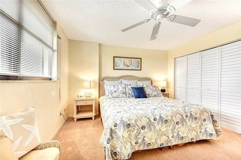 Sand Dollar II 207 - Three Bedroom Condo