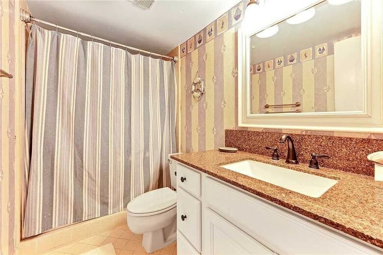 Sand Dollar II 207 - Three Bedroom Condo