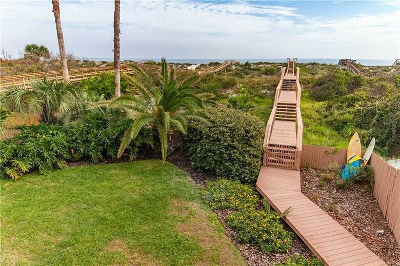 Going Coastal Beach House - Four Bedroom Home