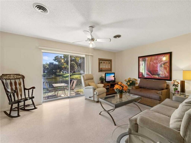 Venice Avalon Home - Three Bedroom Home