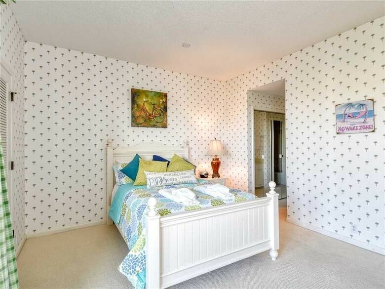 Spinnakers Reach 704 - Four Bedroom Condo