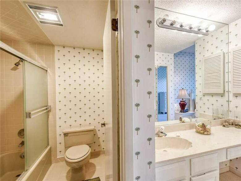 Spinnakers Reach 704 - Four Bedroom Condo