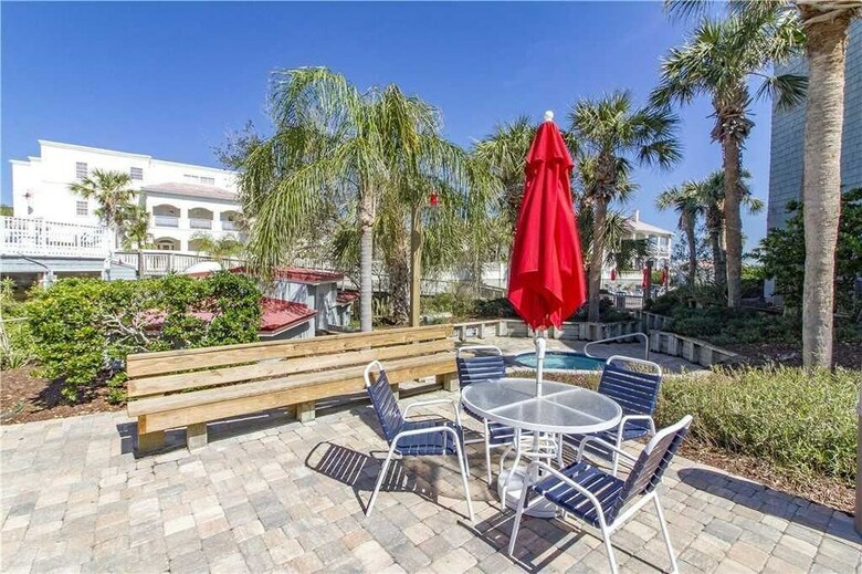 Hibiscus 201j - Two Bedroom Condo