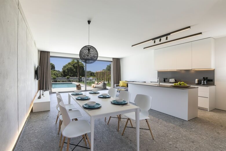 Momentum Villas