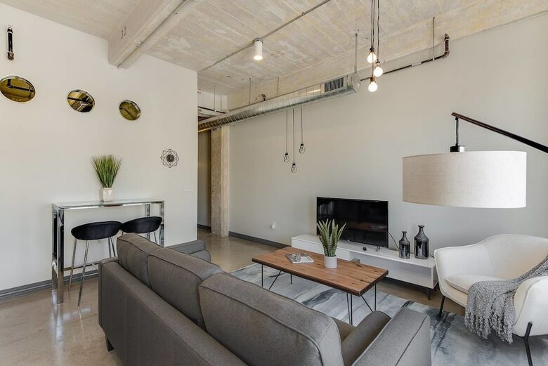 Apartamentos Brand New Stunning Unit - Downtown!