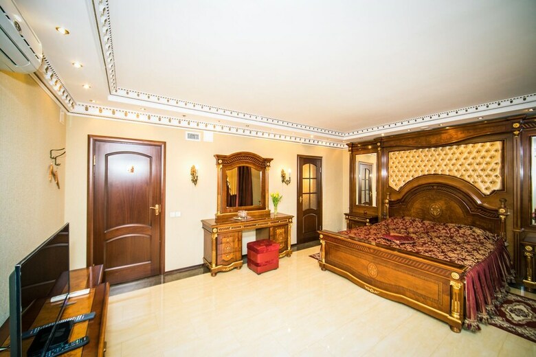 Hotel Ladomir Yauza