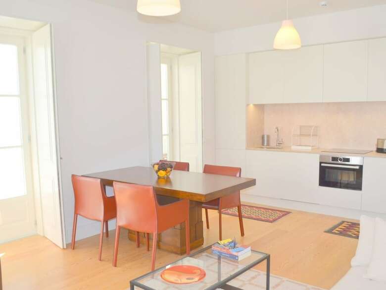 Apartamentos Rh Maestro 74