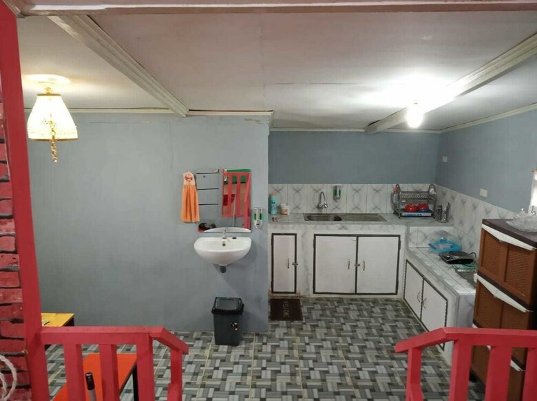 Bed & Breakfast Pondok Oma Surf Simeulue