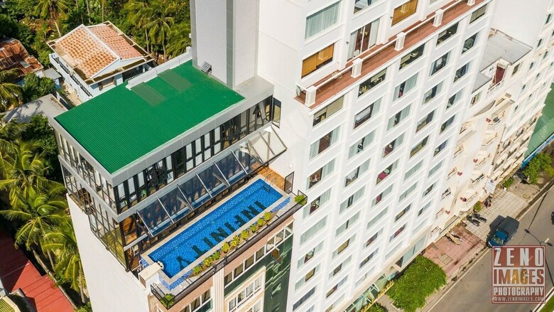 Truong Hotel