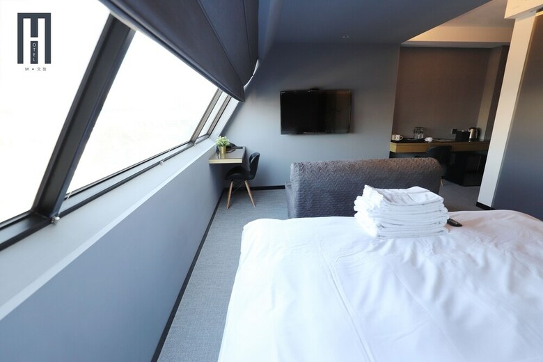 Slow Town Hotel