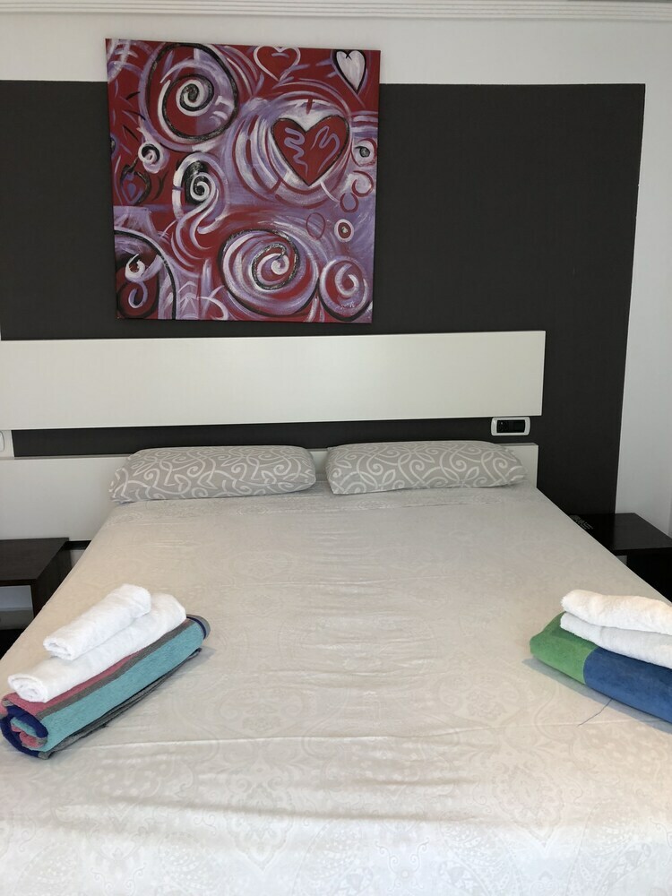 Apartamentos Marina Beach House 8
