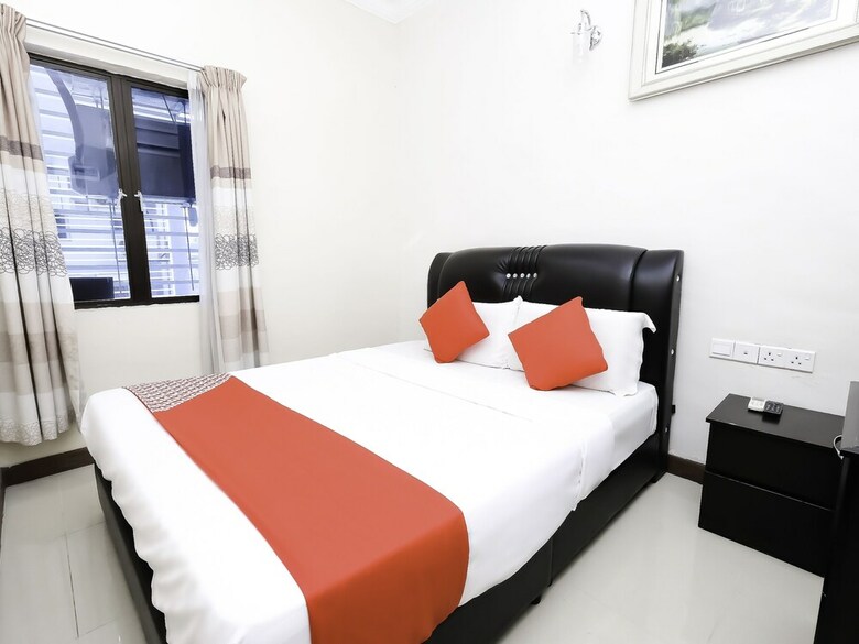 Oyo 714 Arina Hotel
