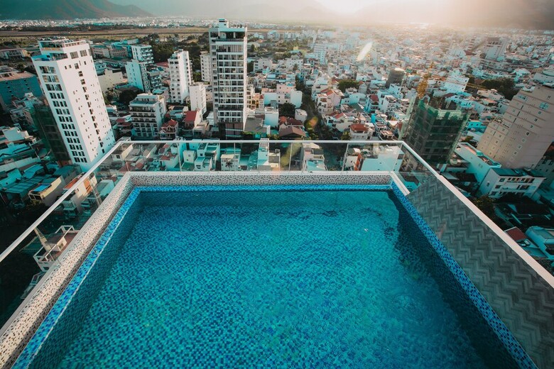 Le's Cham Hotel