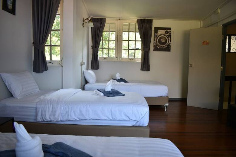 Hotel Maya Bed And Food Hostel