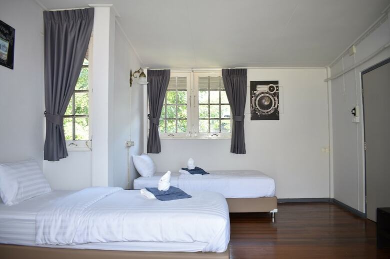 Hotel Maya Bed And Food Hostel