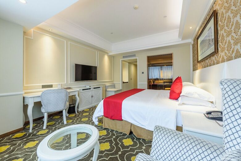 Hotel Ramada Encore Wyndham Nanning City Center