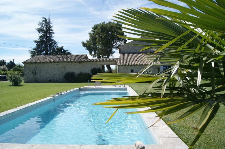 Mas En Pierres Dans Le Luberon