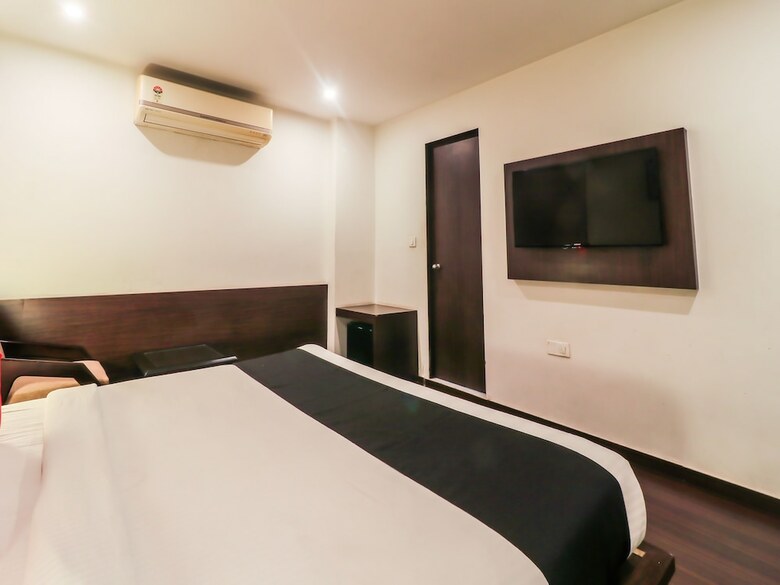 Capital O 1885 Hotel Krishna