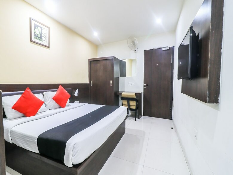 Capital O 1885 Hotel Krishna