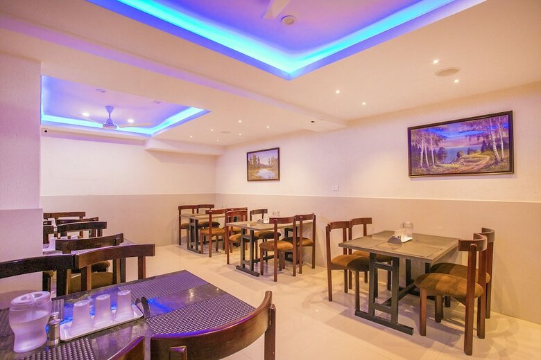 Hotel Oyo 26197 Pride Suites