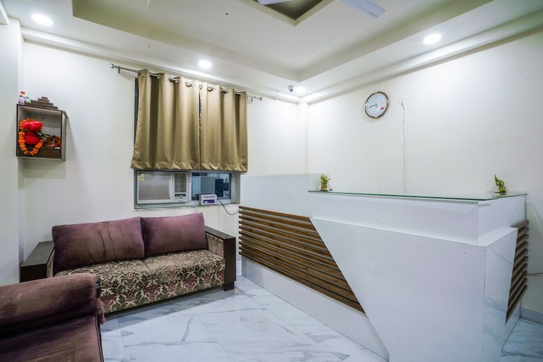 Oyo 23299 Hotel Royal Orbit