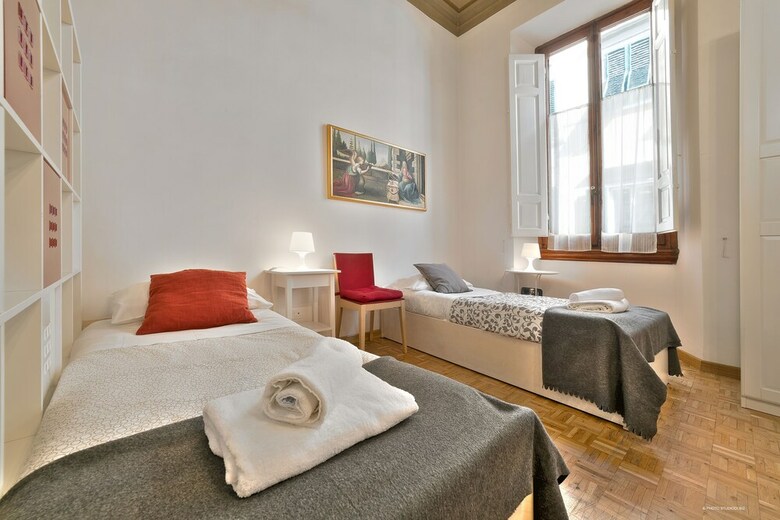 Wine Apartments Florence Pinot