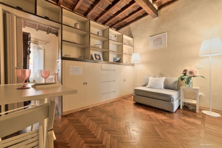 Wine Apartments Florence Trebbiano