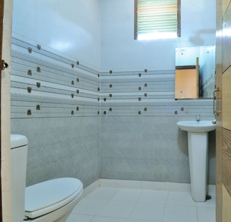Hotel Lahorimal Deluxe Paharganj