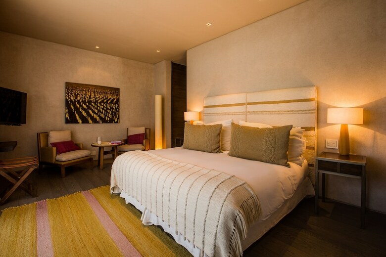 Hotel The Vines Resort & Spa