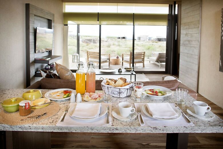 Hotel The Vines Resort & Spa