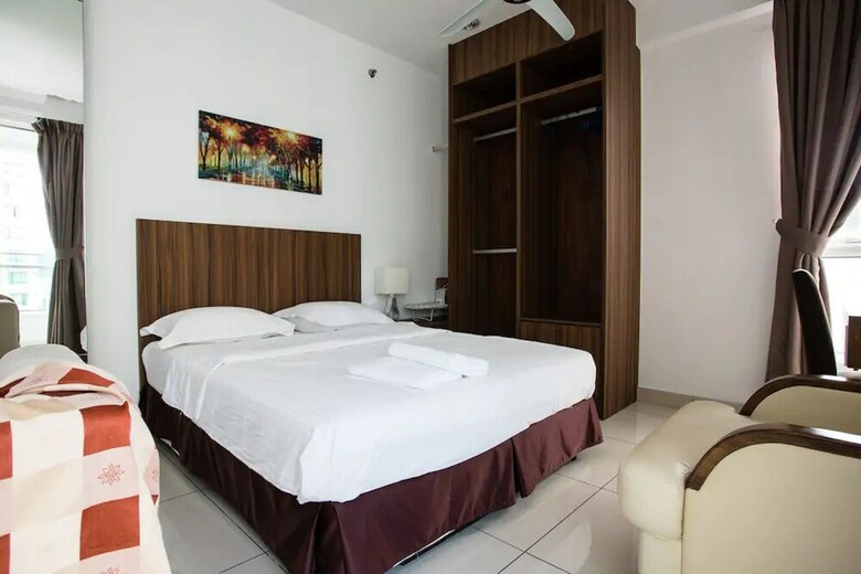 Apartamentos Summertime Mansion One Gurney Drive