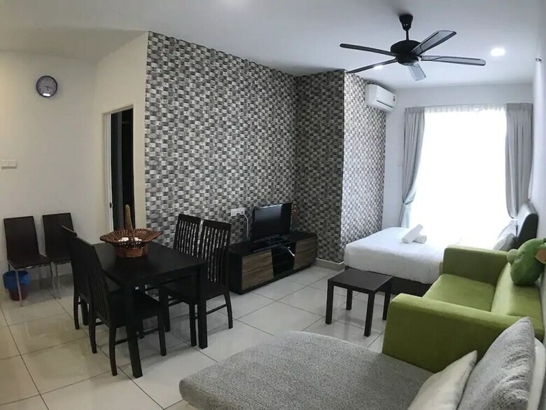 Apartamentos Summertime Mansion One Gurney Drive