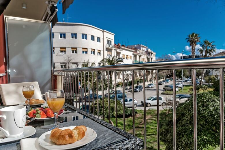 Apartamentos Il Giardino Luxury Rooms & Suites