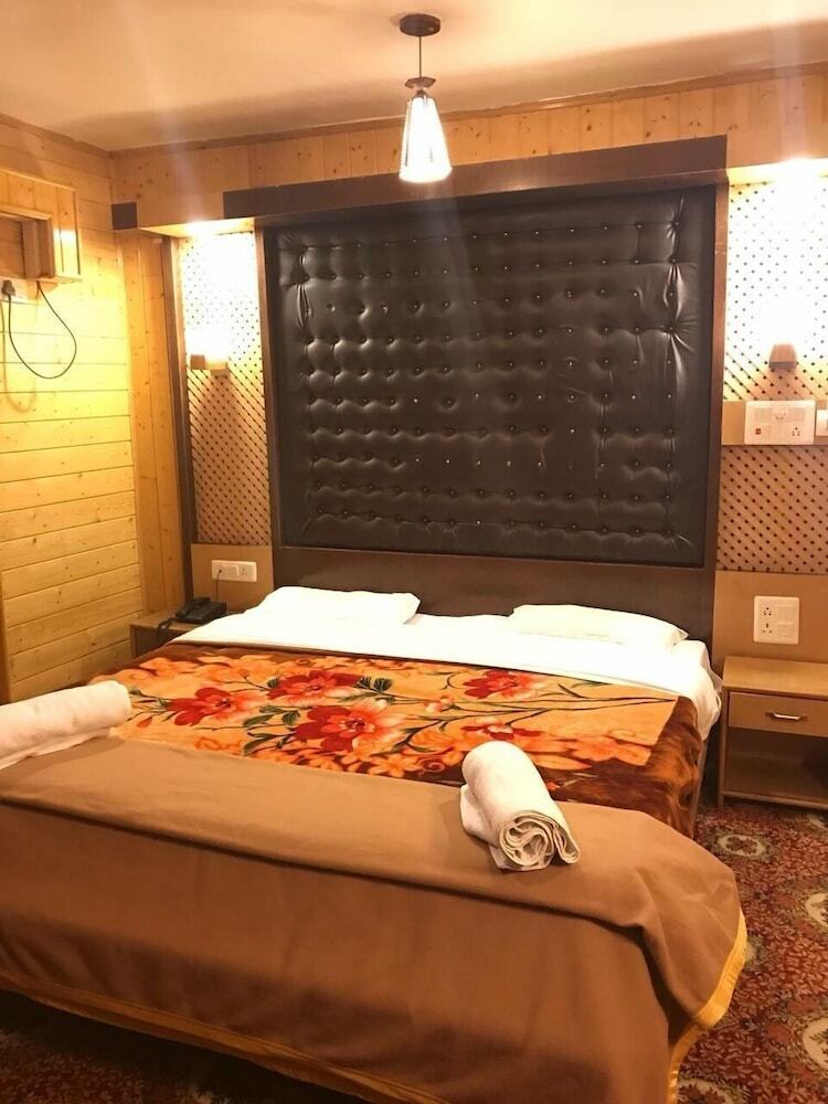 Hotel Akbar Sonamarg