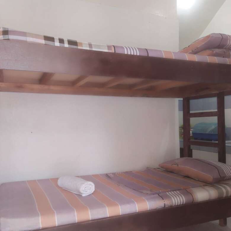 Hotel Rema's Homestay- Poblacion
